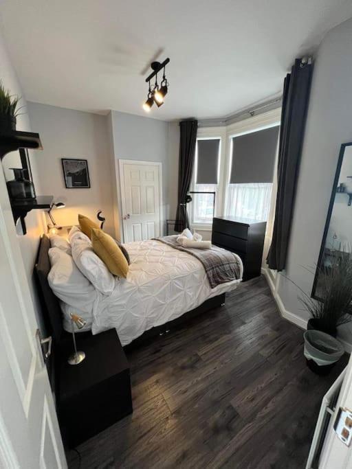 Cosy 3 Bed - Fantastic Location *